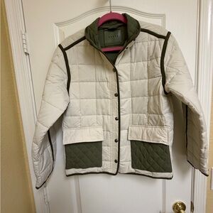 Blank NYC Women's Quilted Jacket - Cream and Green snap button pre owned